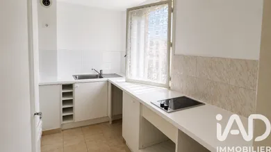 Apartment in Grenoble (38000)