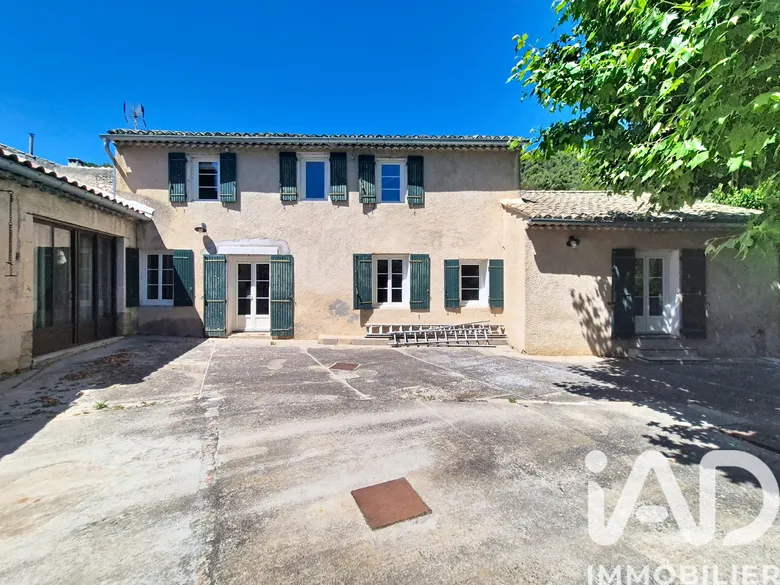 Maison 7 pièces 165 m² · à Cheval-Blanc · 165 m² · 429 000 €
