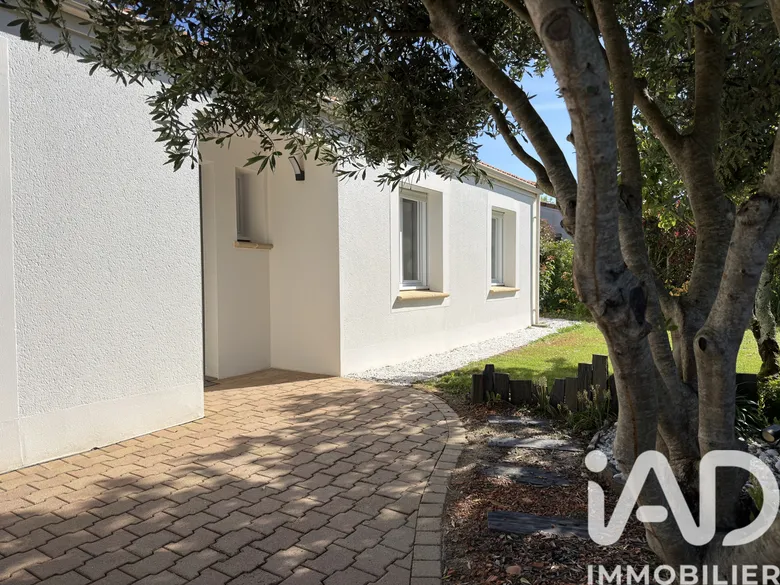 Maison 6 pièces 110 m² · à Basse-Goulaine · 110 m² · 472 000 €