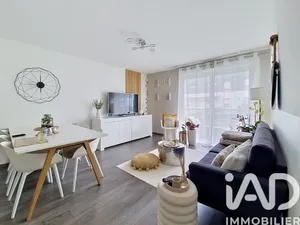 Apartment in Fleury-Mérogis (91700)