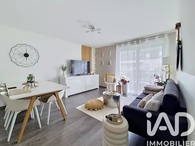 Apartment in Fleury-Mérogis (91700)