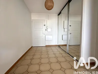Appartement à La Rochelle (17000)