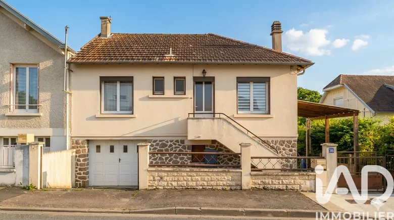 Maison 4 pièces 90 m² · à Montluçon · 90 m² · 108 000 €