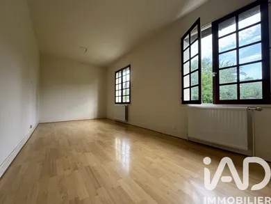 Pavillon à Logron (28200)