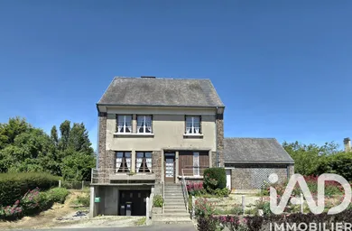 Maison à Saint-Jean-d'Elle (50810)