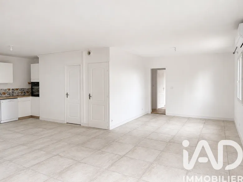Appartement 5 pièces 120 m² · à Saint-Genis-Laval · 119,9 m² · 499 000 €