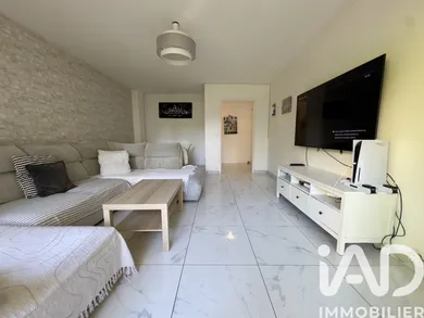 Apartment in Taverny (95150)