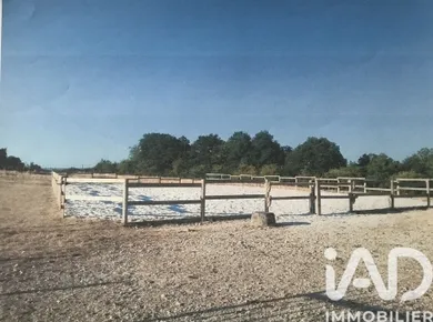 Land in Villeneuve-sur-Yonne (89500)