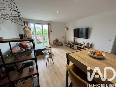 Apartment in Saint-Pierre-du-Perray (91280)