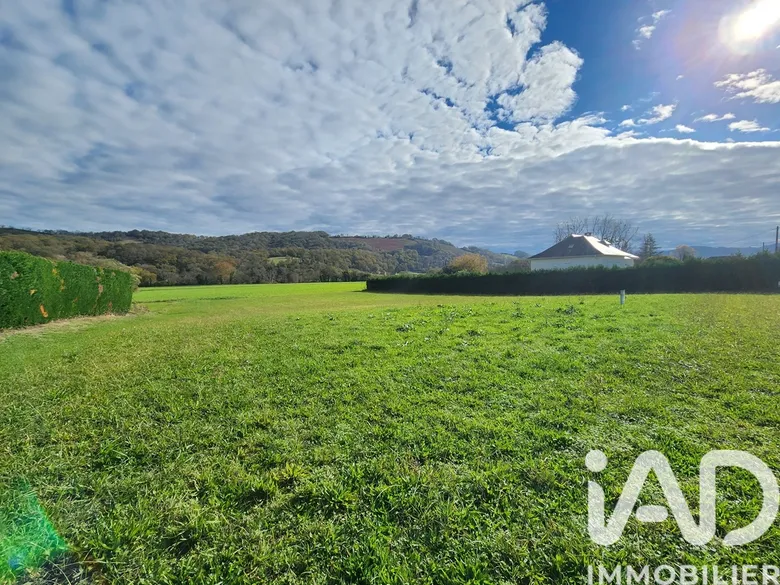 Terrain à Espès-Undurein (64130) · 60 000 €