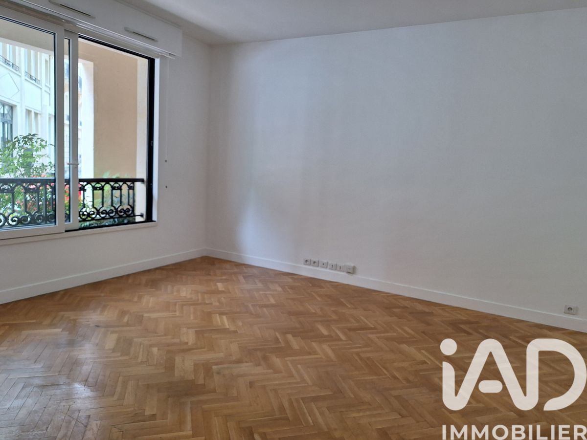 Appartement 2 pièces de 45 m² à Levallois-Perret (92300)