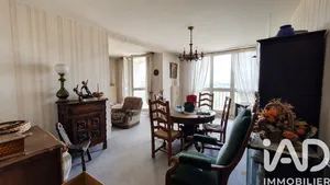 Apartment in Villars (42390)