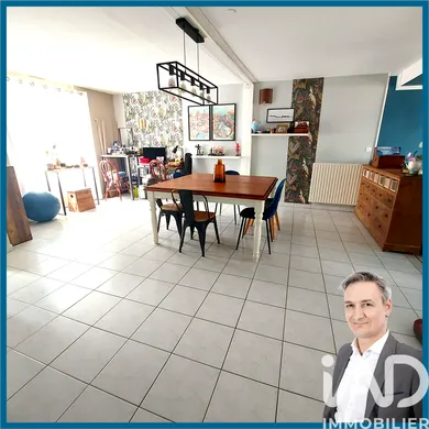 Townhouse in Mortagne-sur-Sèvre (85290)