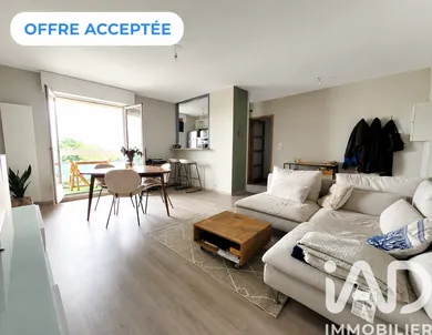 Apartment in Rennes (35700)