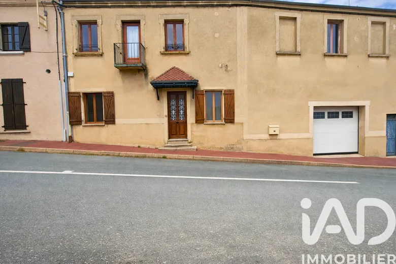 Maison 5 pièces 137 m² · à Saint-Polgues · 137 m² · 119 000 €