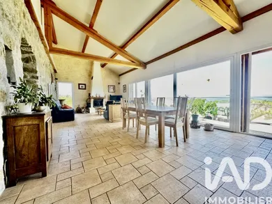 Maison traditionnelle à Aurec-sur-Loire (43110)