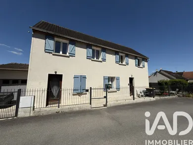 House in Sainte-Colombe (77650)