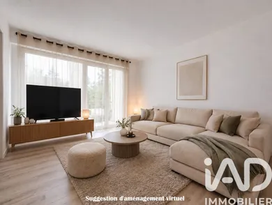 Apartment in Évry (91000)