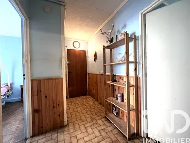 Apartment in Chevilly-Larue (94550)