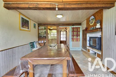 Maison de village à Montbrun-les-Bains (26570)
