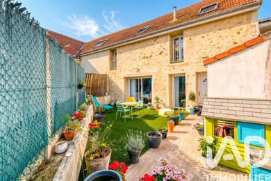Maison de village à Chauconin-Neufmontiers (77124)