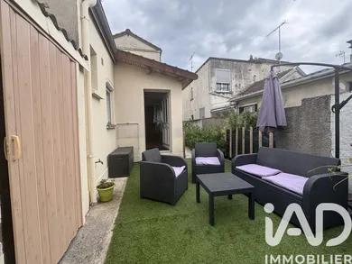 House in Troyes (10000)