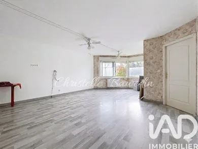 Apartment in Armentières (59280)
