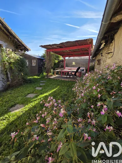 Village house in Paizay-le-Sec (86300)