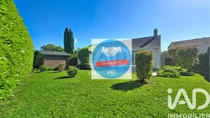 Detached house in Saint-Germain-lès-Corbeil (91250)
