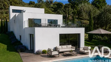 Maison d'architecte à Valbonne (06560)