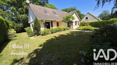 Maison traditionnelle à Aviron (27930)