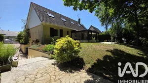 Maison traditionnelle à Aviron (27930)