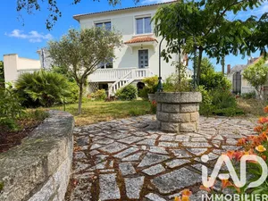 House in Parthenay (79200)