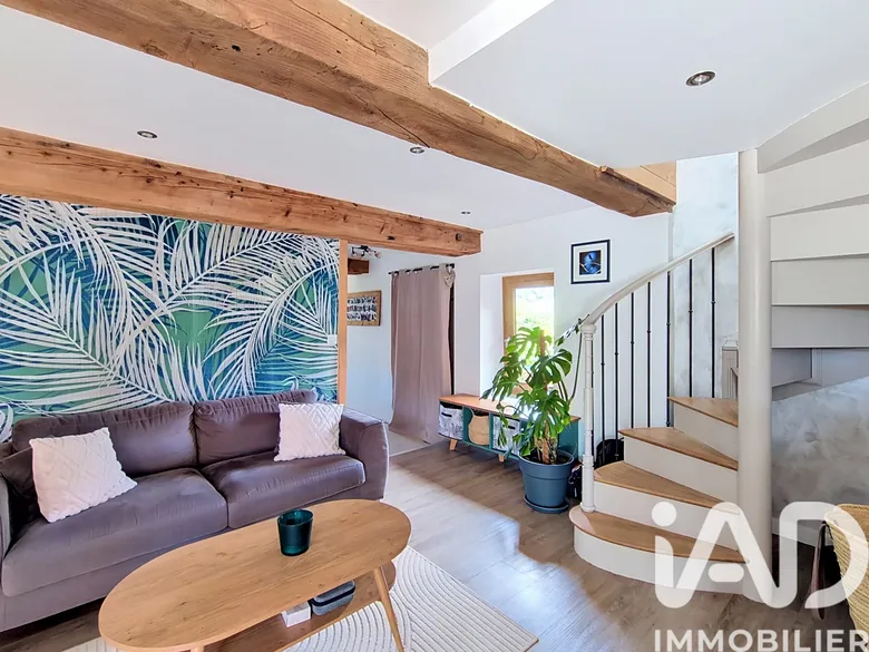 Maison 6 pièces 175 m² · à Vaugneray · 175 m² · 559 000 €