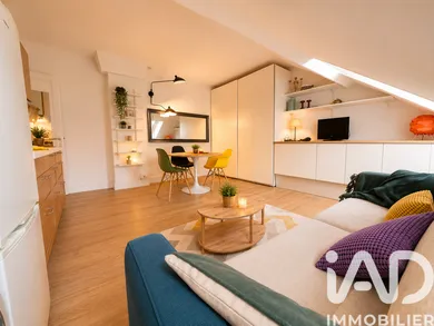 Apartment in Paris (75013)