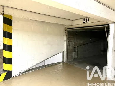 Garage à Paris (75007)