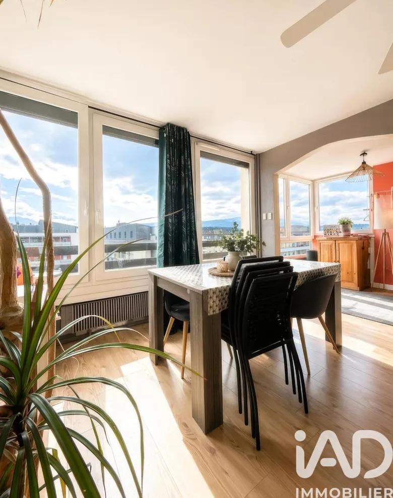 Appartement 3 pièces 69 m² · à Annecy · 68,5 m² · 290 000 €