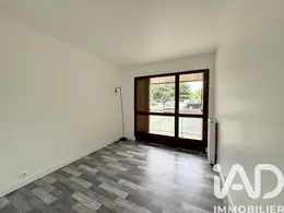 Apartment in Bondy (93140)