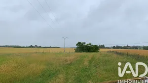 Land in Sainte-Maure-de-Touraine (37800)
