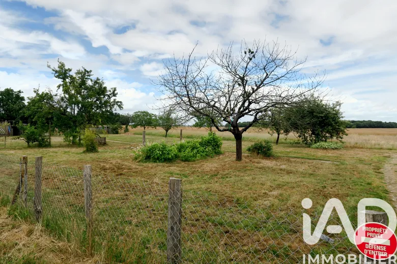 Terrain à bâtir à Tercé (86800) · 30 500 €