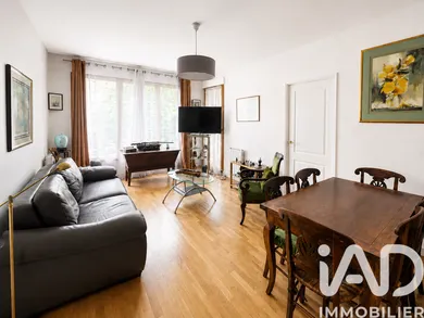 Apartment in Paris (75013)