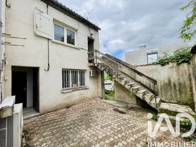 Building in Langon (33210)