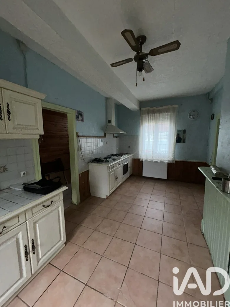 Maison 2 pièces 79 m² · à Bray-sur-Somme · 79 m² · 77 500 €