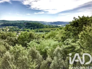 Terrain à bâtir à LA ROQUE-GAGEAC (24250)