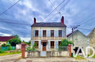Traditional house in Sainte-Pallaye (89460)