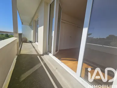 Apartment in Le Chesnay (78150)