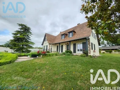 Maison de campagne à Mareuil (24340)