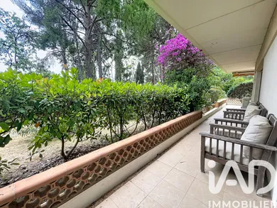 Appartement à Toulon (83000)
