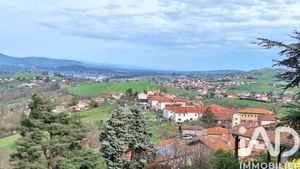 Traditional house in Chevinay (69210)