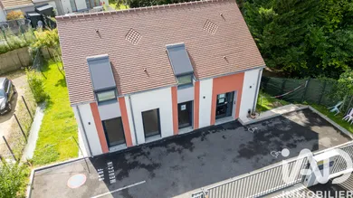 Murs commerciaux  à Coupvray (77700)